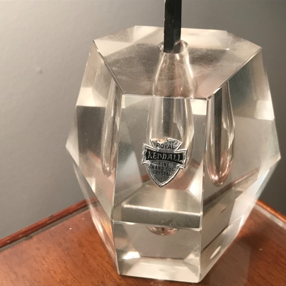 Sword of Excalibur Vintage letter opener in Clear paperweight - Picture 3 of 8